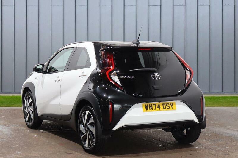 Toyota Aygo X 1.0 Vvt-i Edge Euro 6 Ss White #5