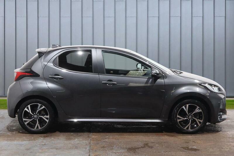 Toyota Yaris Excel Blue #8