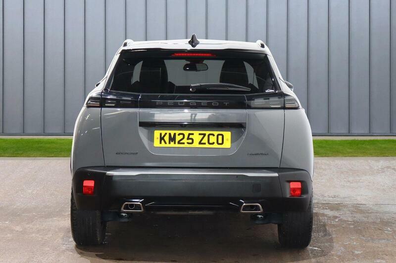 Peugeot 2008 Gt Black #7