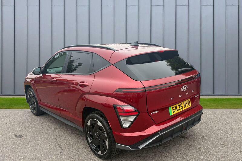 Hyundai Kona 65.4Kwh N Line Red #3