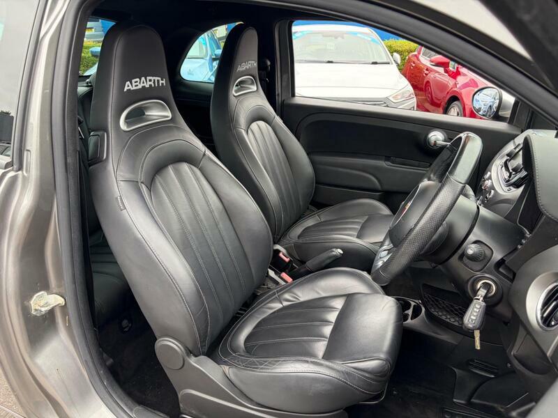 Abarth 595 1.4 T-jet 145 17In Alloys Nav White #21