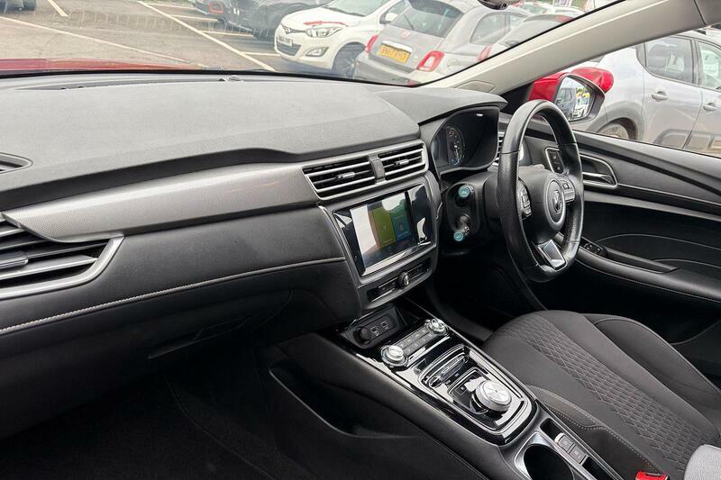 MG MG5 61.1Kwh Excite Long Range Red #2