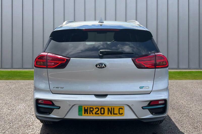Kia e-Niro 64Kwh 4 Silver #6