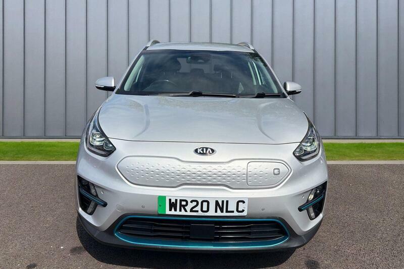 Kia e-Niro 64Kwh 4 Silver #3