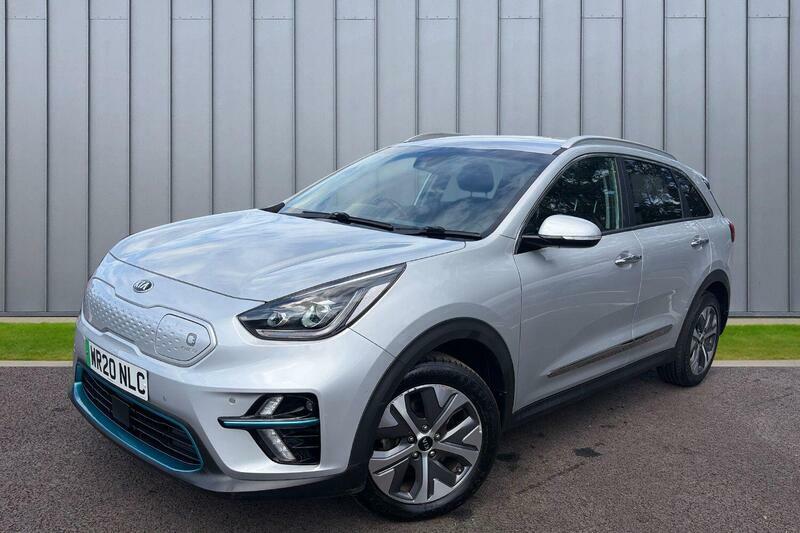 Kia e-Niro 64Kwh 4 Silver #4