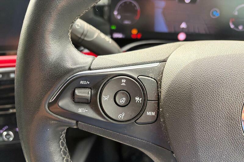 Vauxhall Mokka Sri Premium White #12