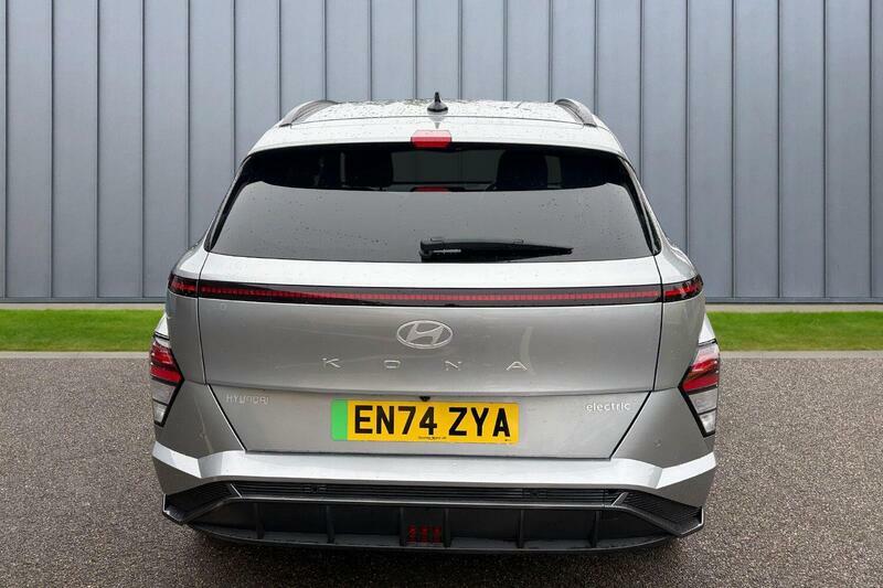 Hyundai Kona 65.4Kwh N Line Silver #5