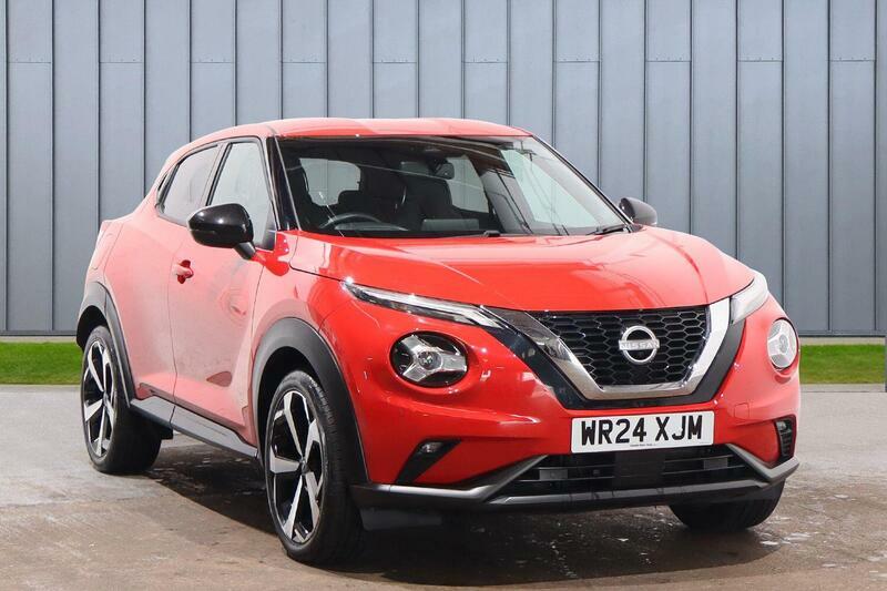 Nissan Juke 1.0 Dig-t Tekna Euro 6 Ss Red