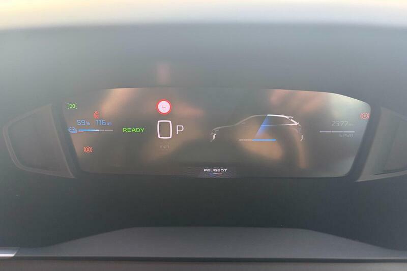 Peugeot e-208 50Kwh Active Premium Hatchback  #11