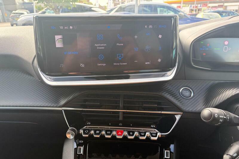 Peugeot e-208 50Kwh Active Premium Hatchback  #12