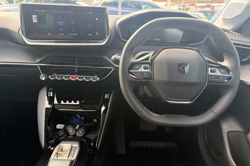 Peugeot e-208 50Kwh Active Premium Hatchback  #10