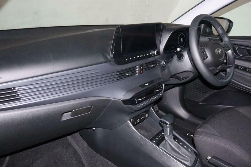 Hyundai I20 1.0 T-gdi Tech Line Dct Euro 6 Ss Green #2