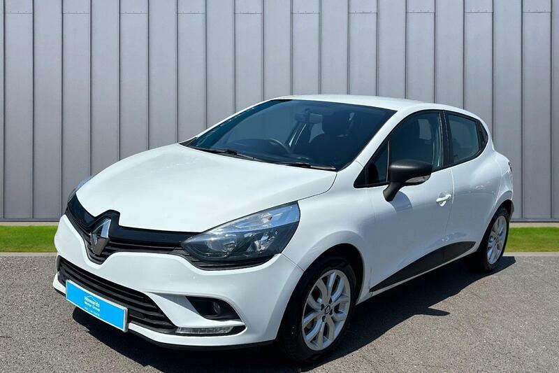 Renault Clio 1.2 16V Play Euro 6 HF67JXW White #6