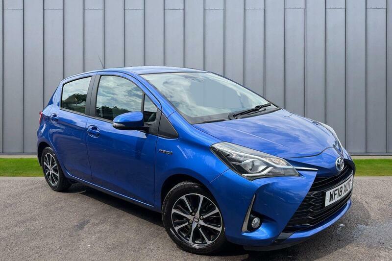 Toyota Yaris 1.5 Vvt-h Icon Tech E-cvt Euro 6 Ss Blue