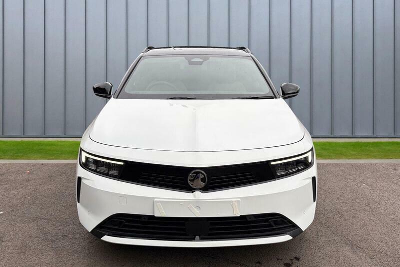 Vauxhall Astra 1.2 Turbo Griffin Sports Tourer Euro 6 Ss White #3