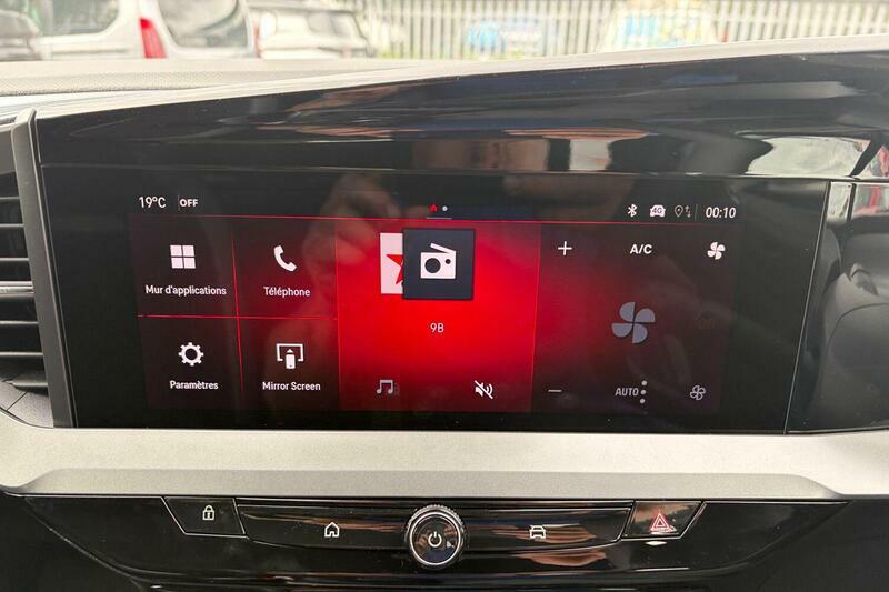 Vauxhall Mokka 1.2 Turbo Hybrid 145 Design E-dct6 White #14