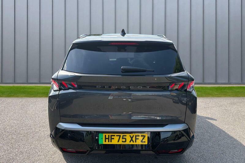 Peugeot 5008 73Kwh Launch Edition 4Wd Dual Motor Grey #5