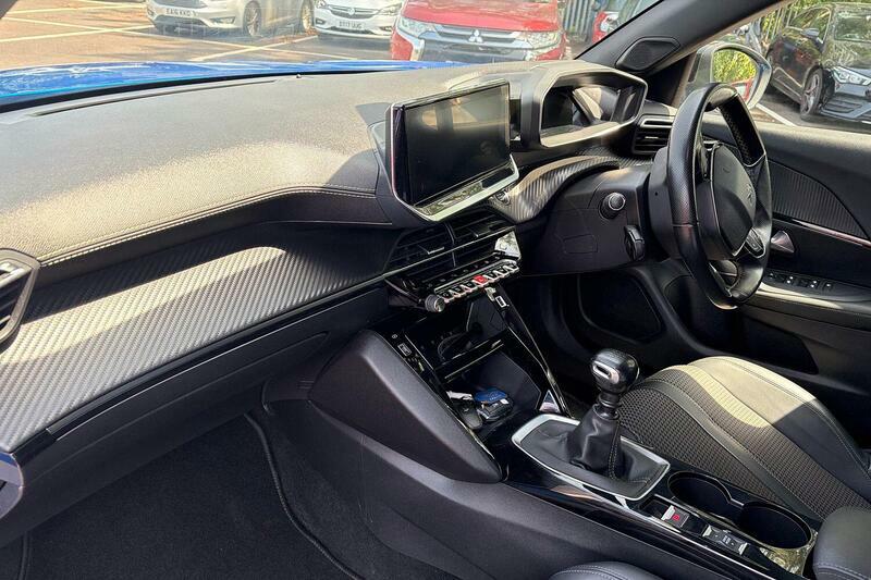 Peugeot 2008 1.2 Puretech Gt Line Euro 6 Ss Blue #2