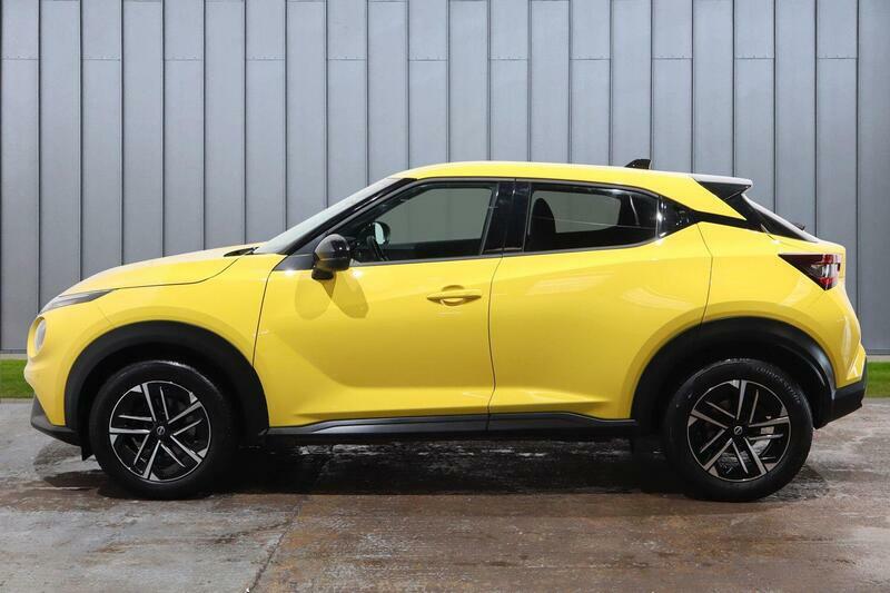 Nissan Juke 1.0 Dig-t N-connecta Euro 6 Ss Yellow #6