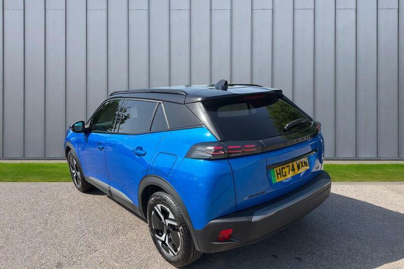 Peugeot e-2008 54Kwh Gt 7Kw Charger Blue #2