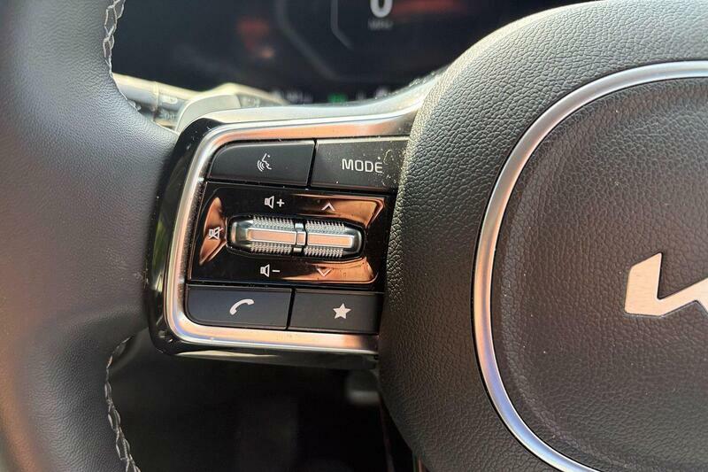 Kia Sorento Suv Black #10