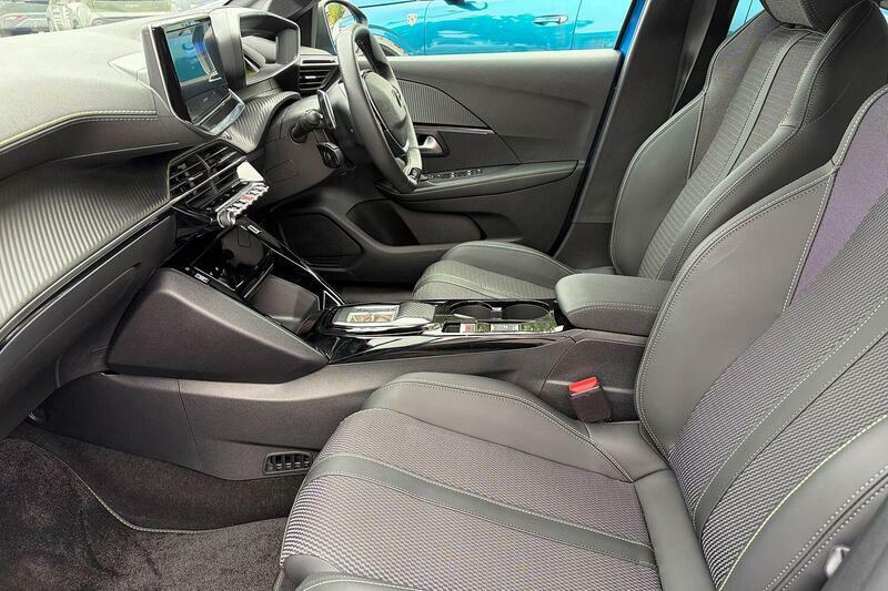 Peugeot 208 1.2 Gt E-dsc6 Euro 6 Ss Blue #2