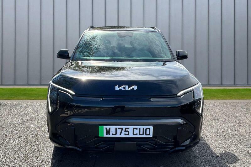 Kia EV3 81.4Kwh Gt-line Black #3