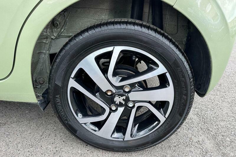 Peugeot 108 1.0 72 Allure Grey #18