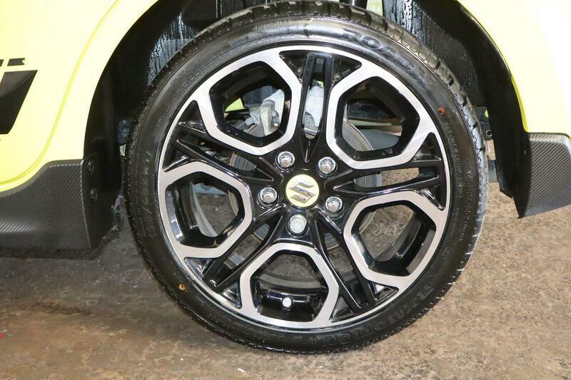 Suzuki Swift 1.2 Dualjet 83 12V Hybrid Sz-l Black #17