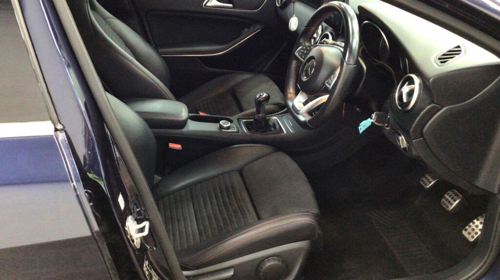 Mercedes-Benz A Class 2.1 A200d Amg Line Executive Euro 6 Ss Blue #5