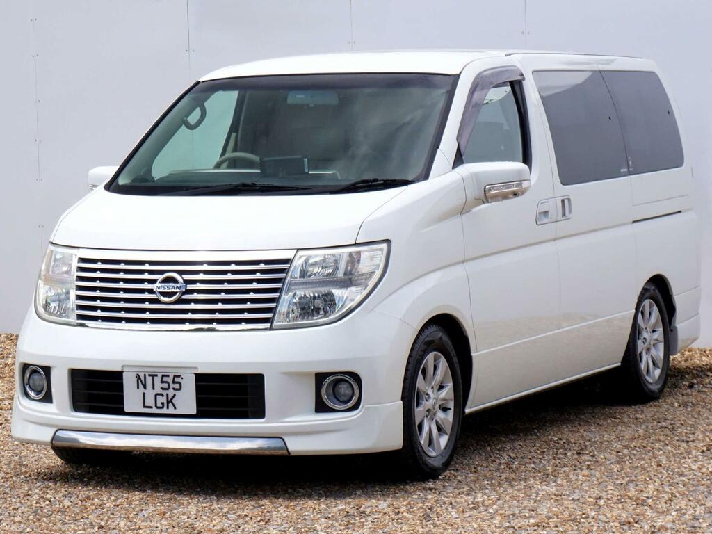 Nissan Elgrand 3.5 V6 White #5