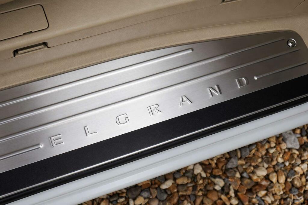 Nissan Elgrand Pop Top 4 Berth Full Camper Conversion Lpg Black #42