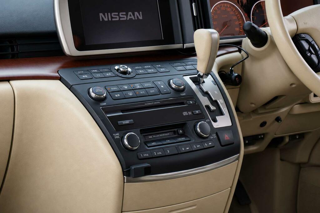 Nissan Elgrand Pop Top 4 Berth Full Camper Conversion Lpg Black #21