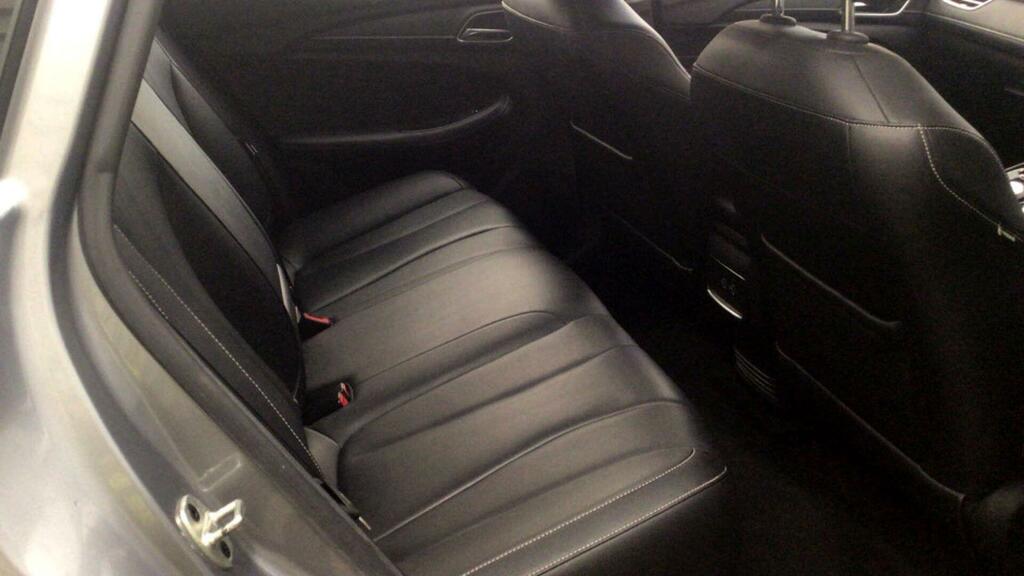 MG MG5 Exclusive Silver #6