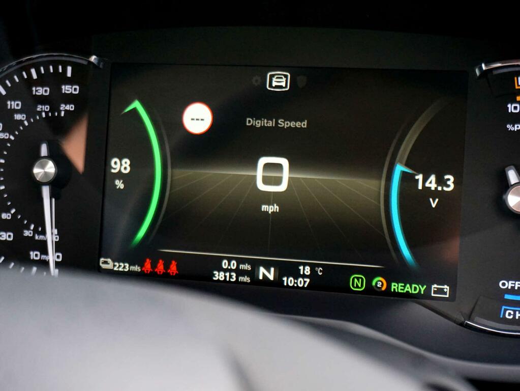 MG MG5 61.1Kwh Excite Long Range White #3