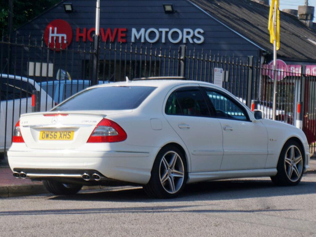 Mercedes-Benz E Class Elegance White #3