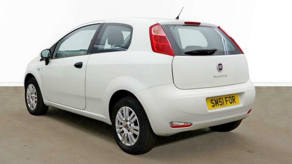 Fiat Punto Pop White #4