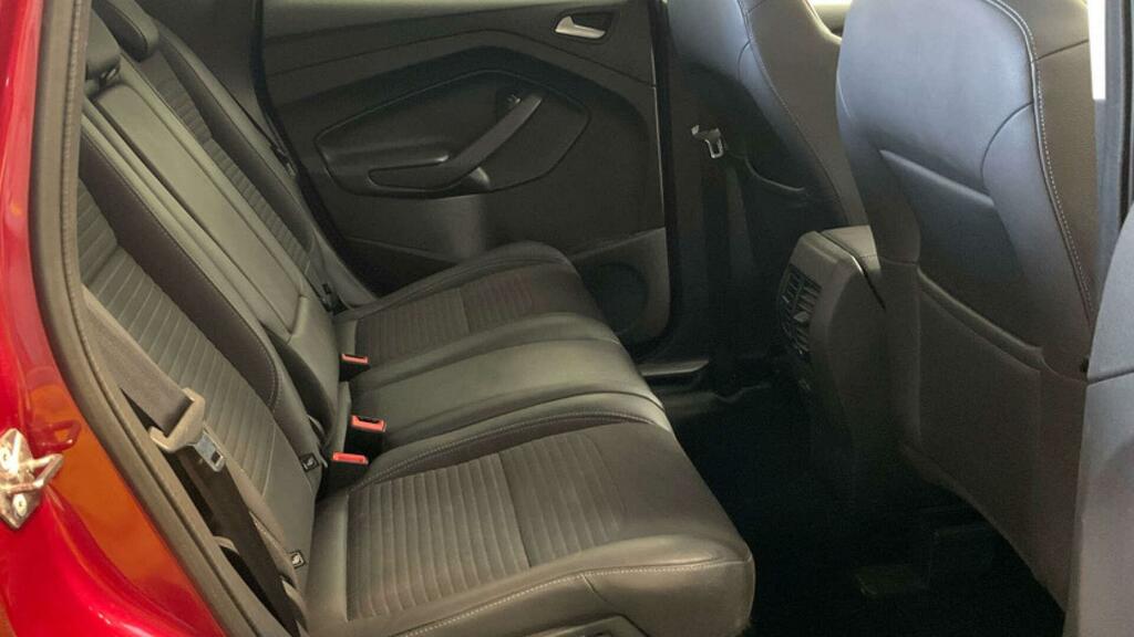 Ford Kuga Titanium Red #6