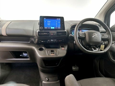 Citroen e-Berlingo Mpv White #19