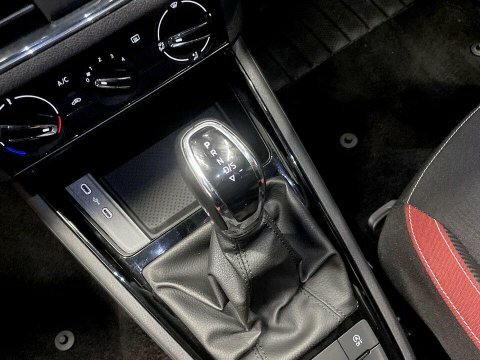 Skoda Kamiq Se L Executive Blue #17