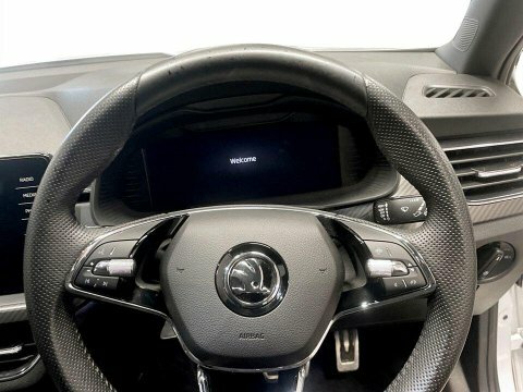 Skoda Kamiq Se L Executive Blue #13