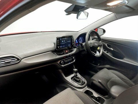 Hyundai I30 Active 5dr White #15