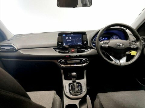 Hyundai I30 Active 5dr White #19