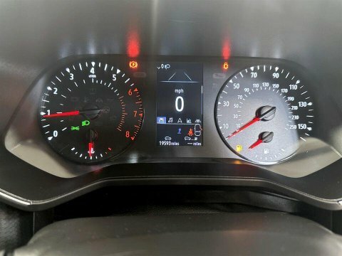 Renault Clio Iconic Tce White #14