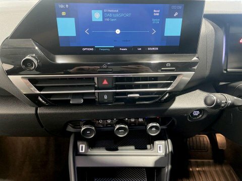 Citroen e-C4 100Kw Shine 50Kwh Grey #18