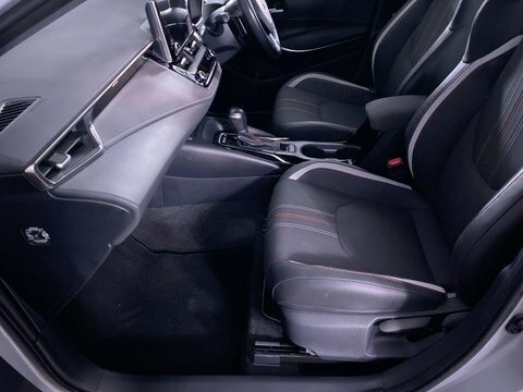 Toyota Corolla 2021 71 1.8  #17