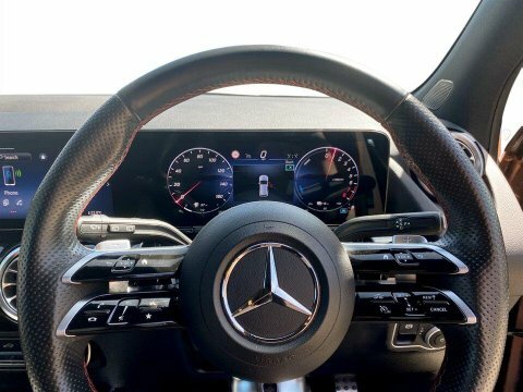 Mercedes-Benz GLA Class 2019 1.6 Gla180 Urban Edition Suv Manua Black #13