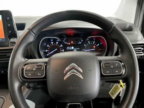 Citroen Berlingo Mpv White #13