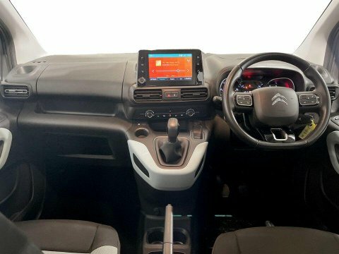 Citroen Berlingo Mpv White #19