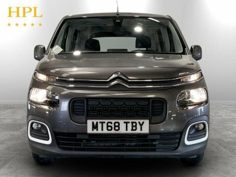 Citroen Berlingo Mpv White #2